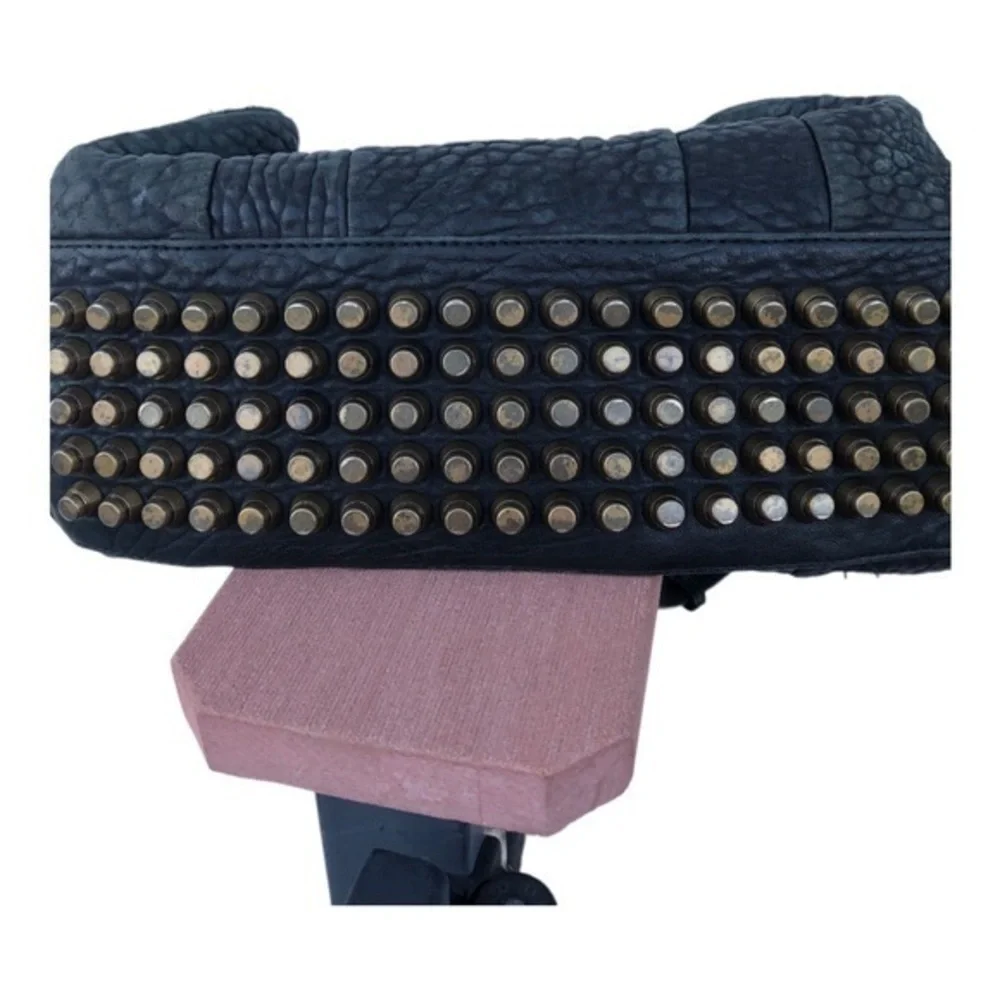 Authentic Alexander Wang Rocco Duffle Bag Black EUC Celebrity Favorite - Picture 7 of 16